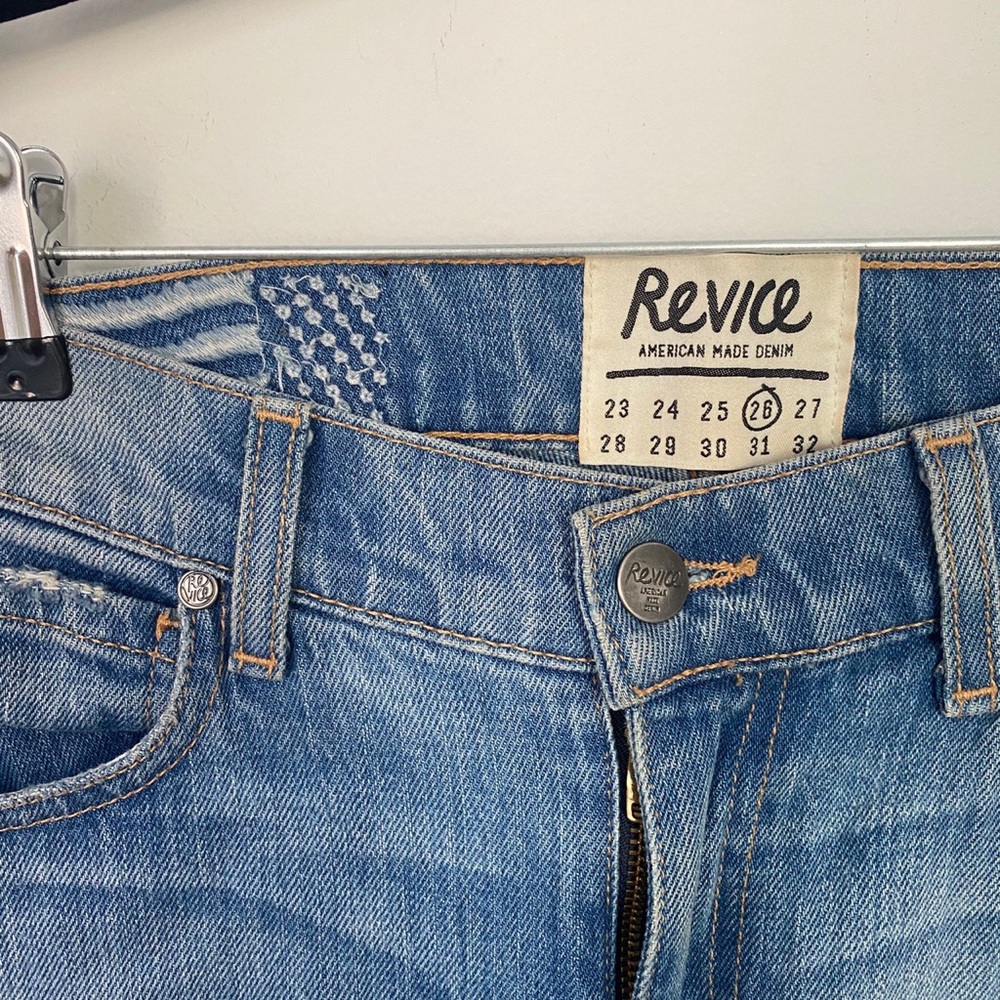 American made REVICE DENIM Distressed jeans - Picture 2 of 4